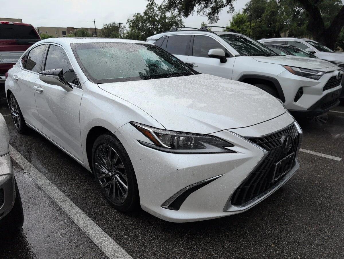 lexus es hybrid 2024 58AEA1C13RU045313 image lexus es hybrid 2024 58AEA1C13RU045313 image
